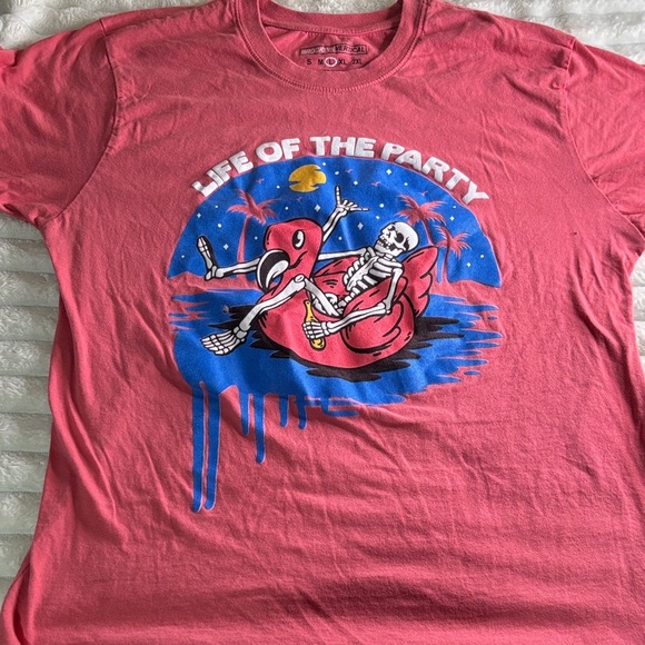 Vibrant Pink Graphic Tee - Picture 1 of 3
